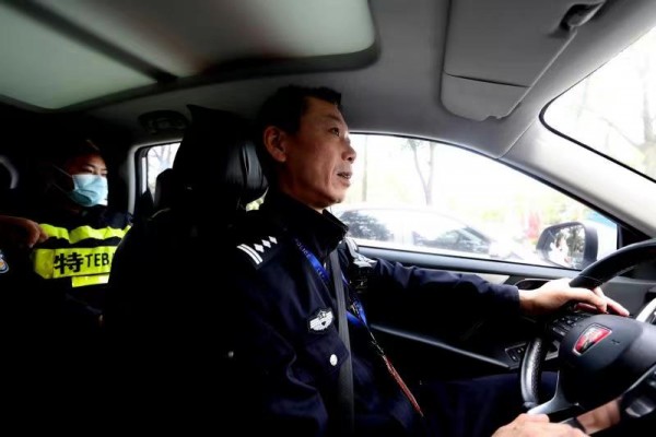 “天眼”背后的“神眼”：17年抓获上千犯罪分子，他被称为“嫌疑人终结者”