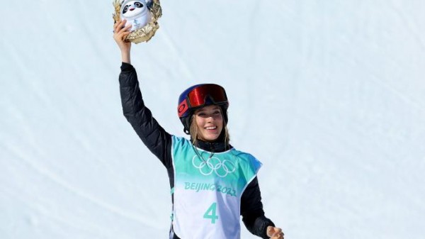 巴赫：谷爱凌夺冠不忘关心对手，是本届冬奥会最伟大时刻之一