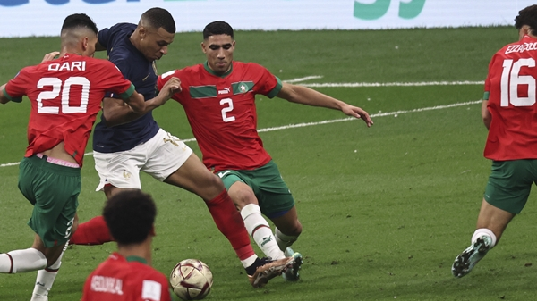 音频 |虽然受伤的“亚特拉斯雄狮”敌不过“高卢雄鸡”，但摩洛哥足球，你已足够绚丽