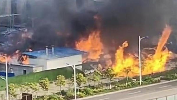 四川泸州一酒厂发生火灾致4死 事故原因正在调查中
