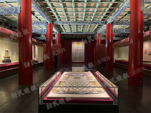 “祥开万象—故宫与西藏文物联展”展出阎立本《步辇图》、赵孟頫《帝师胆巴碑卷》书画真迹_新民社会_新民网