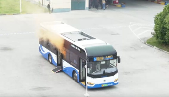 视频 | 上海今日举行公交反恐防爆实兵演练