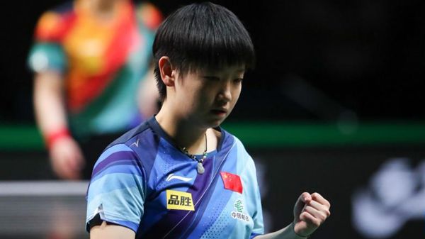 樊振东、孙颖莎夺得世乒赛男女单冠军