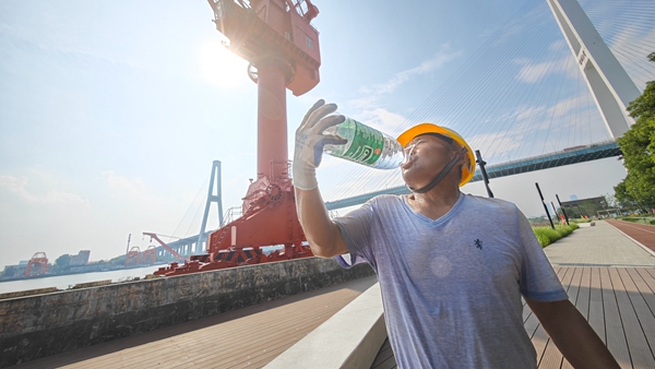 上海今日仍有34-35℃ 體感濕熱 提防午后雷陣雨