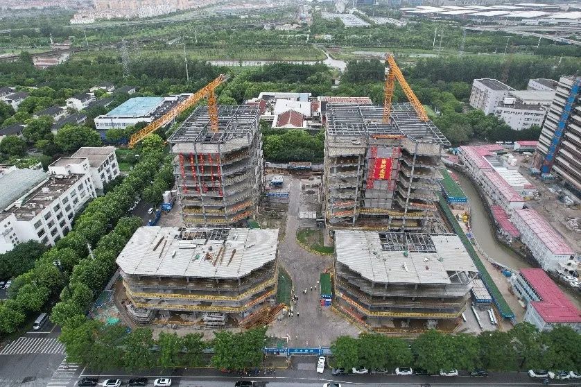 聚焦金色中环发展带,这个科技总部平台项目结构封顶_浦东发布_新民网