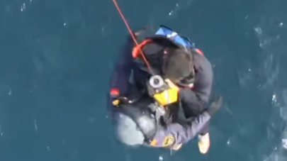 视频 | 直升机将渔民从海上送往医院救治
