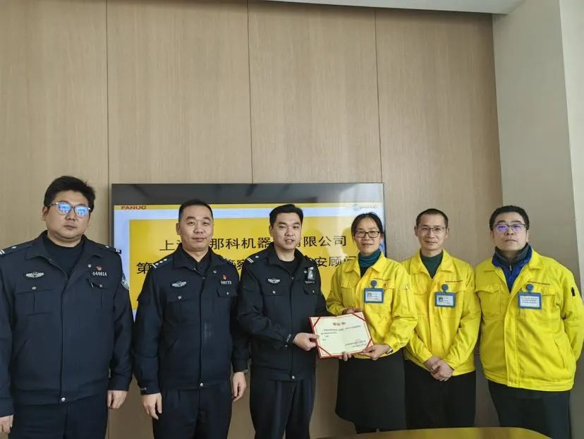 高新企业纷纷抛来橄榄枝这位民警有了“新身份”