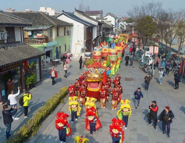 二月二，龙抬头  浦东三林老街上演传统民俗文化活动