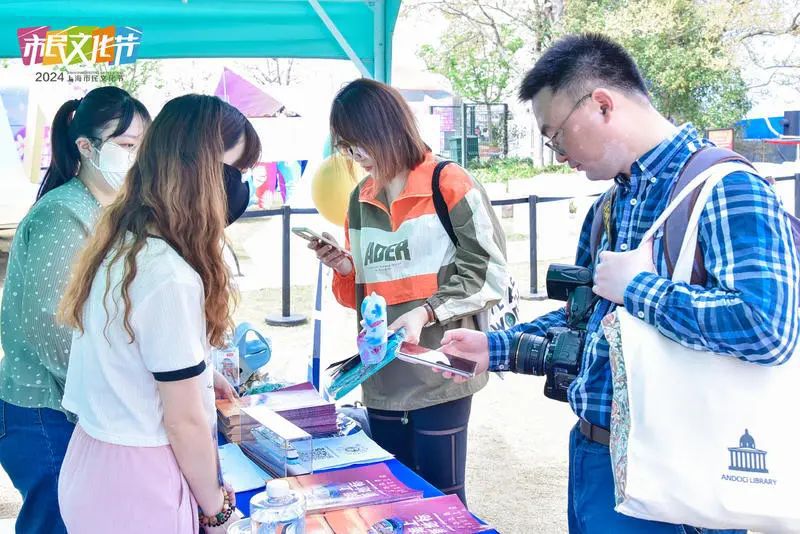 天博体育深化全民美育点亮艺术空间！城市美育日宝山专场活动启动(图12)