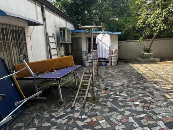 “闲置空地”变身！小区“微改造”提升居民幸福感_上海普陀_新民网