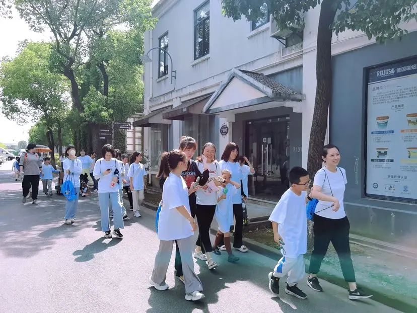 PP电子 app来宝山Citywalk感受传承百年历史文化(图3)