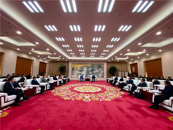 长三角民营企业家代表团走进安徽