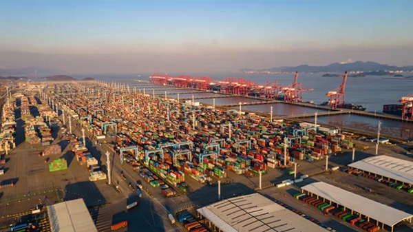 宁波舟山港2021年货物吞吐量首破12亿吨