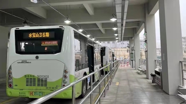 新长江南路枢纽站建成启用 可换乘两条地铁线路