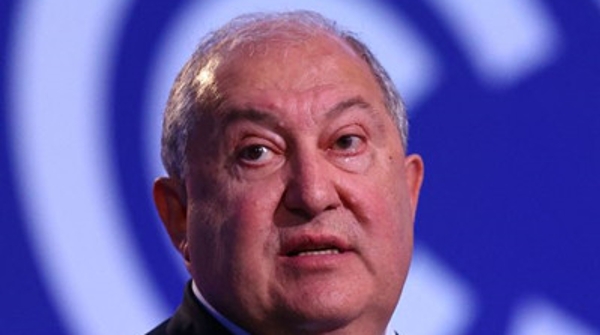 亚美尼亚总统萨尔基相宣布辞职