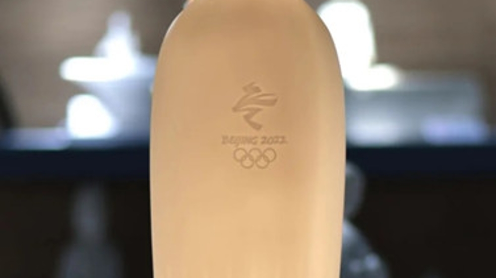 用特别方式呈现冰雪元素 “文君瓶”献礼北京冬奥会