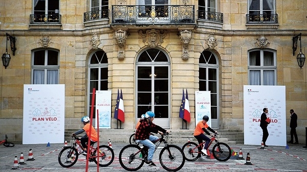 法国大力推广自行车出行