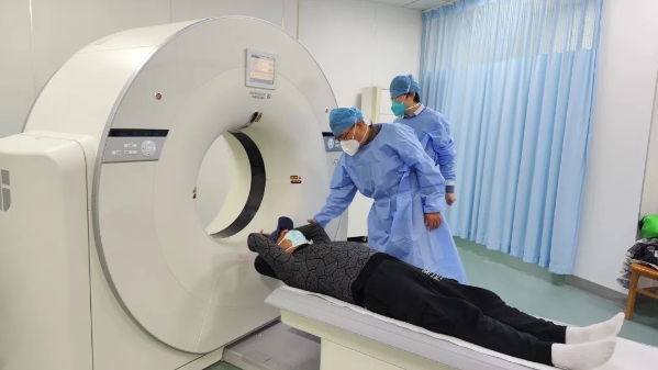 家门口就能拍CT！宝山区社区卫生服务中心首台CT设备在这里安装完成爱申活暖心春