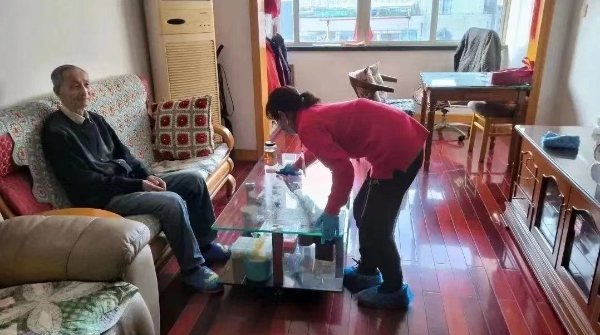 临汾路街道已建家庭养老床位47张  让社区老年人在家里享受类机构养老服务 