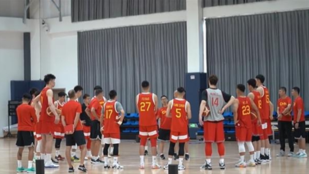 全力备战世界杯 中国男篮开启新一期集训
