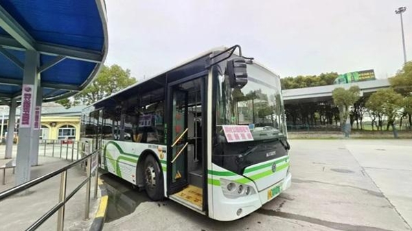 方便市民赏花游园 周六起上海公交新增两条定制班线