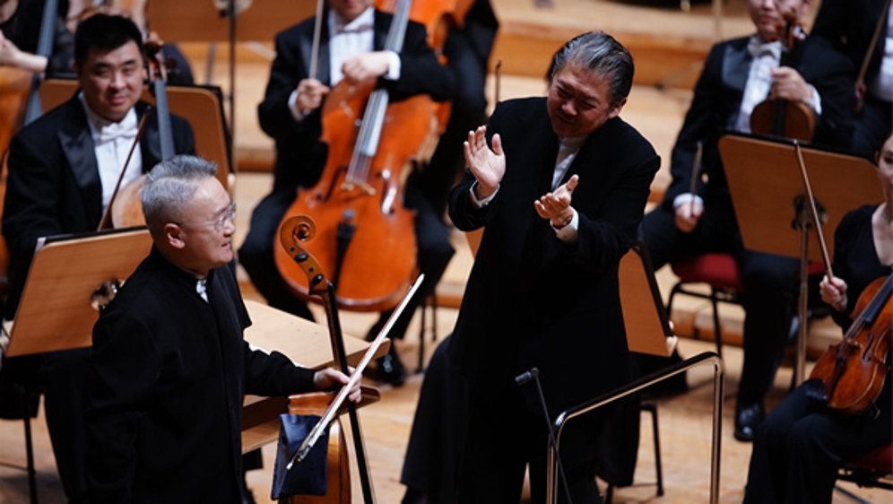 “王牌组合”首秀“上海之春” 余隆王健讲述近半个世纪音乐情