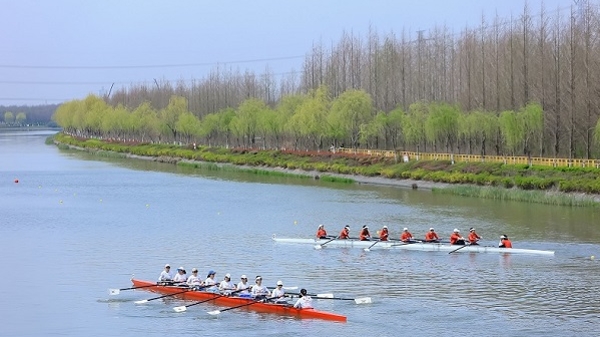 上海国际旅游度假区申迪城市赛艇中心开幕，新艇赛艇精英赛华丽登场