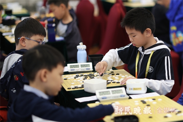 小应氏杯围棋赛开幕
