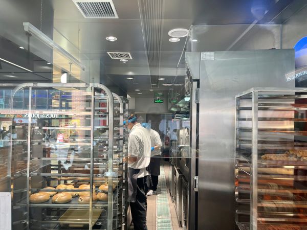 澳门人威尼斯零食店里也能吃到现烤坚果《上海市食品经营许可和备案管理实施办法》今起(图6)