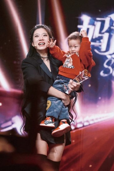 每一位妈妈都值得尊敬
！《妈妈咪呀》第九季展现妈妈们的“圆梦之旅”