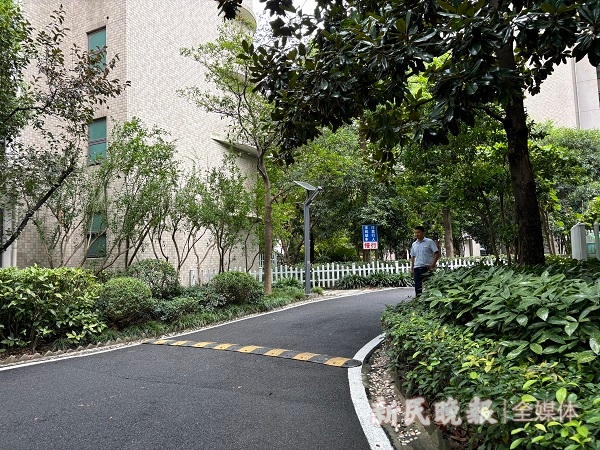 青岛展艺马术俱乐部成全市13个慈善益站之一