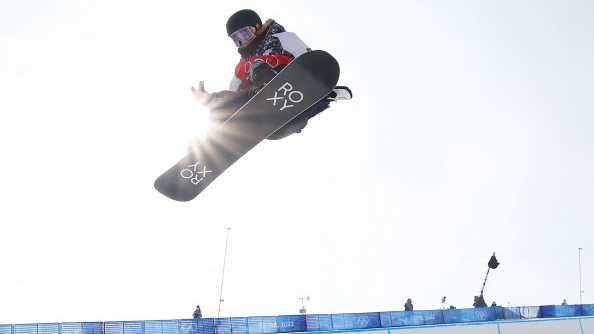 美国选手克洛伊·金夺得单板滑雪女子U型场地技巧金牌