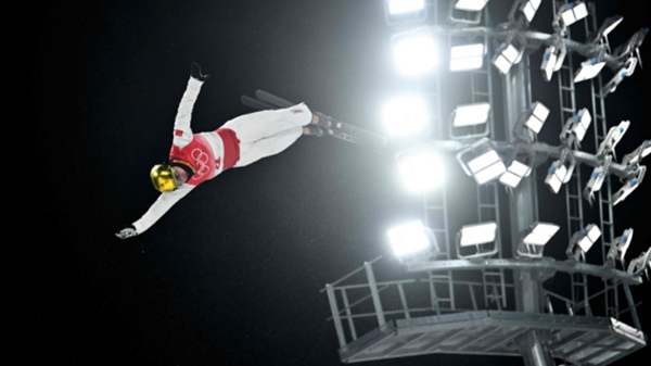 齐广璞晋级自由式滑雪男子空中技巧决赛