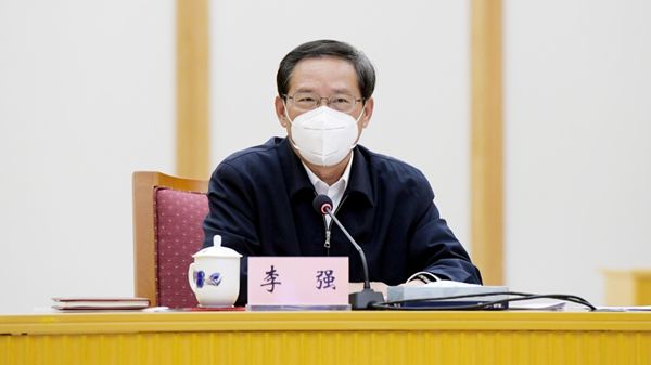 李强召开疫情防控和经济社会发展基层代表座谈会