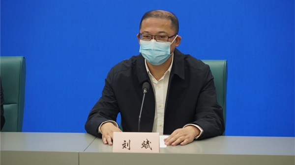 今年年底，可通过“随申码”实现申城轨道交通、地面公交、轮渡“一码通行” | 疫情防控发布会