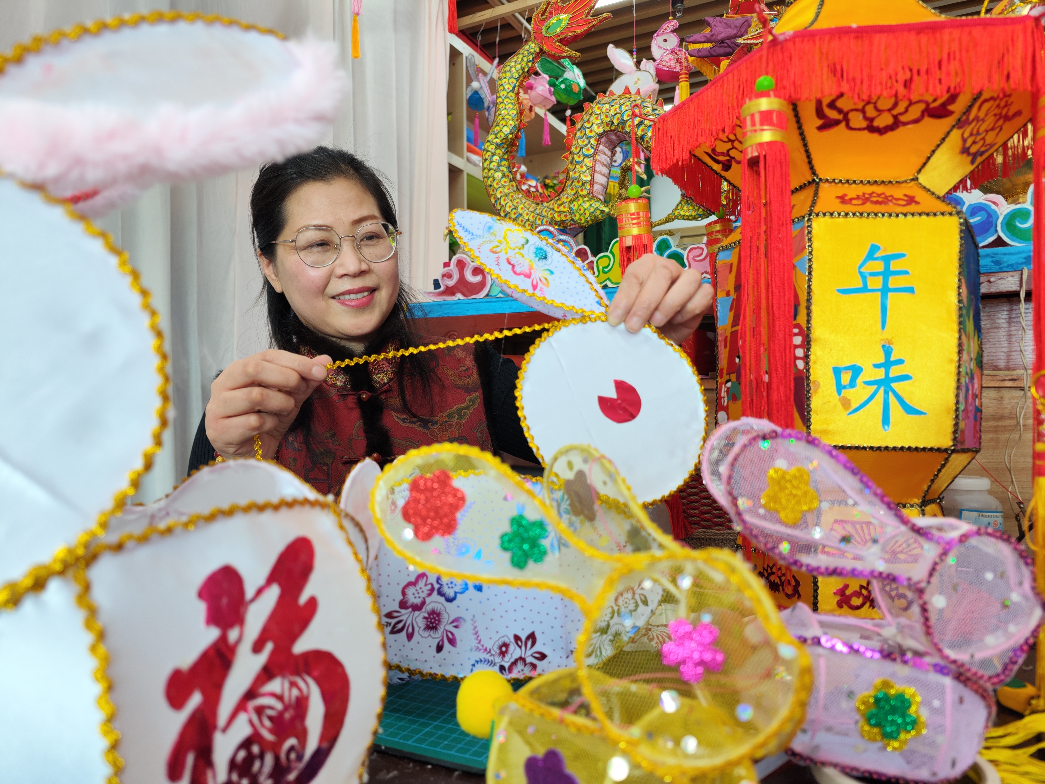 小小兔子灯点亮非遗传承路