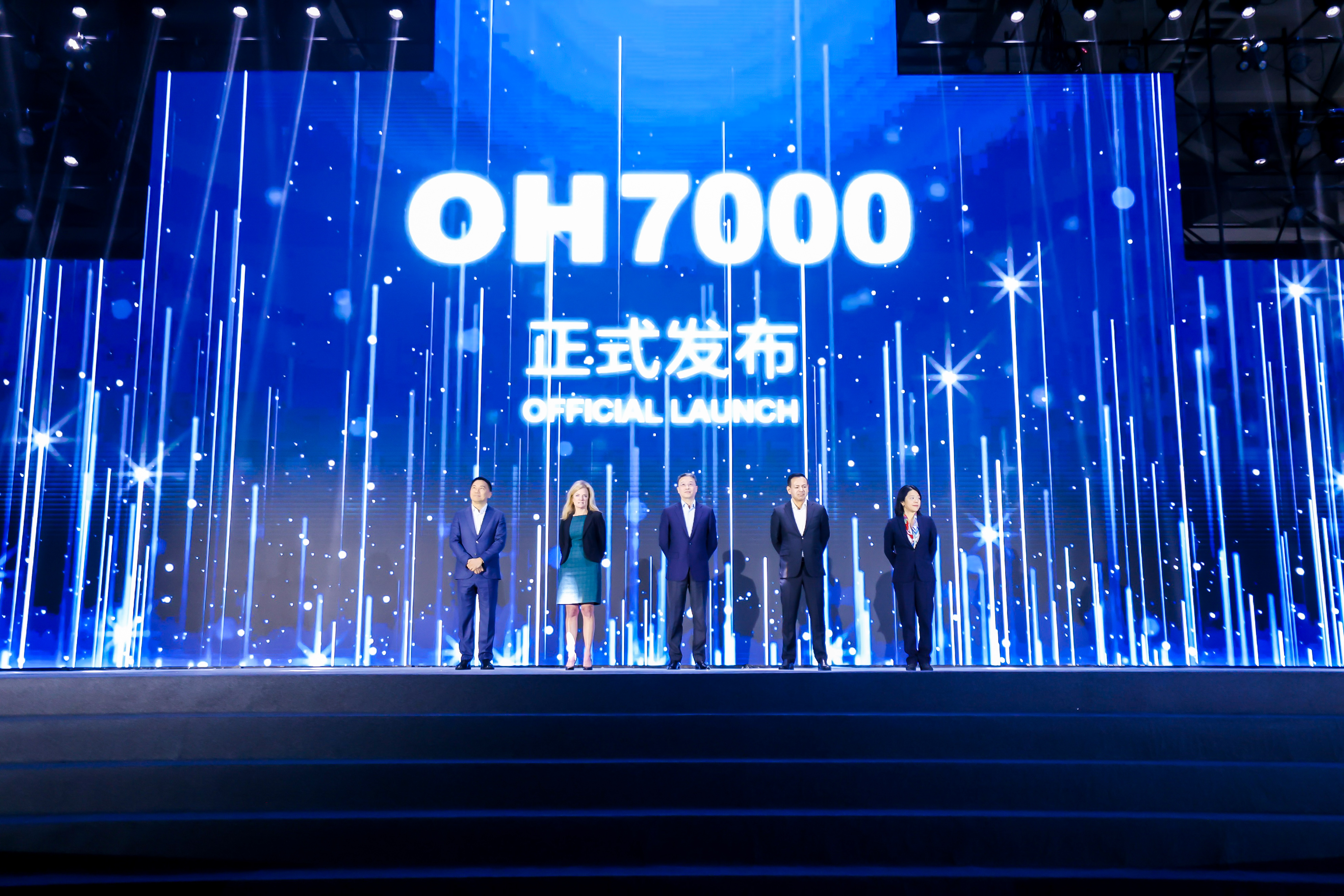 奥的斯机电重磅发布新一代智慧互联电梯OH7000