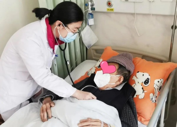 紧急提醒:不要吃!有医院近期收治多例中毒患者..._新民社会_新民网