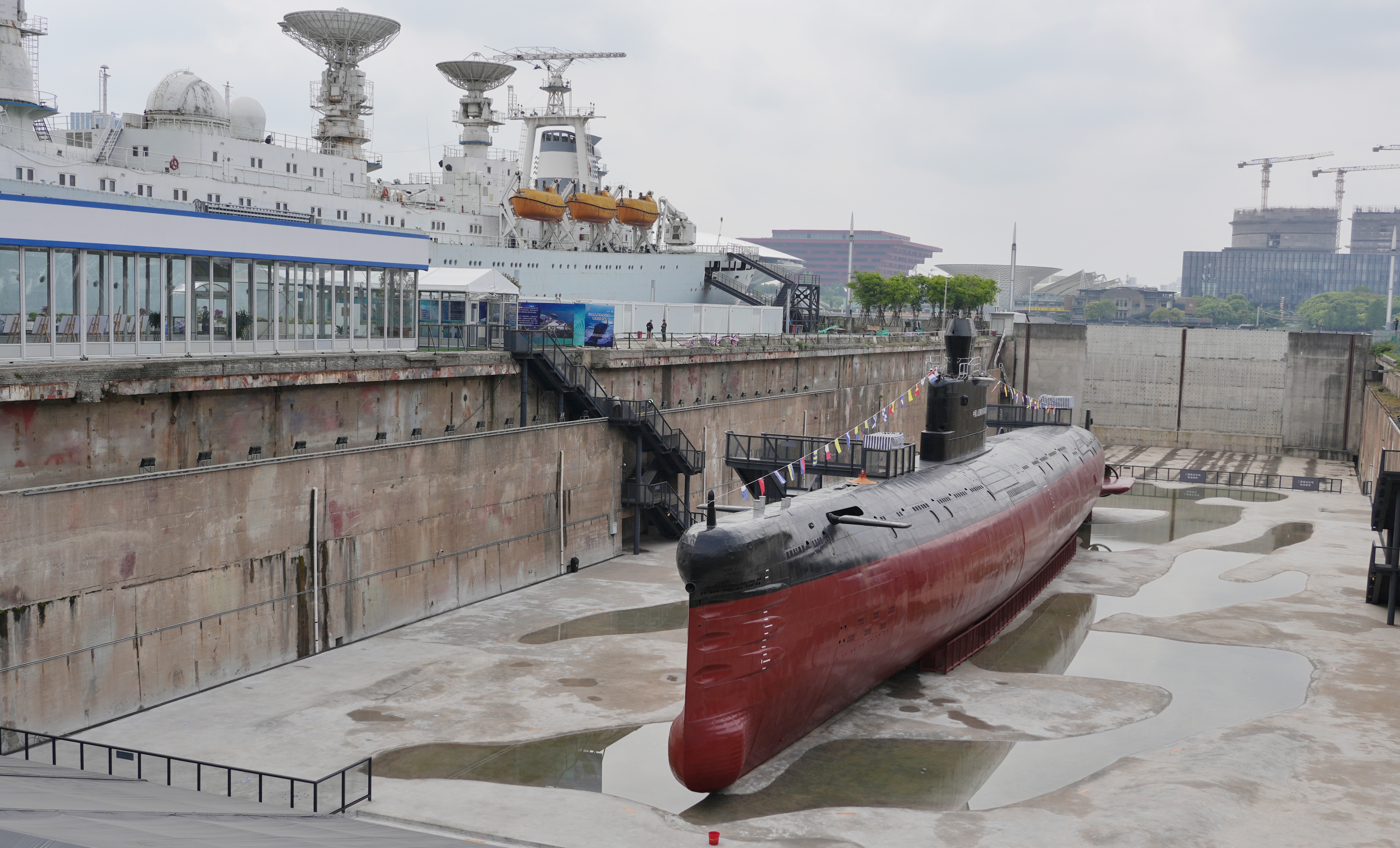 退役潜艇向公众开放