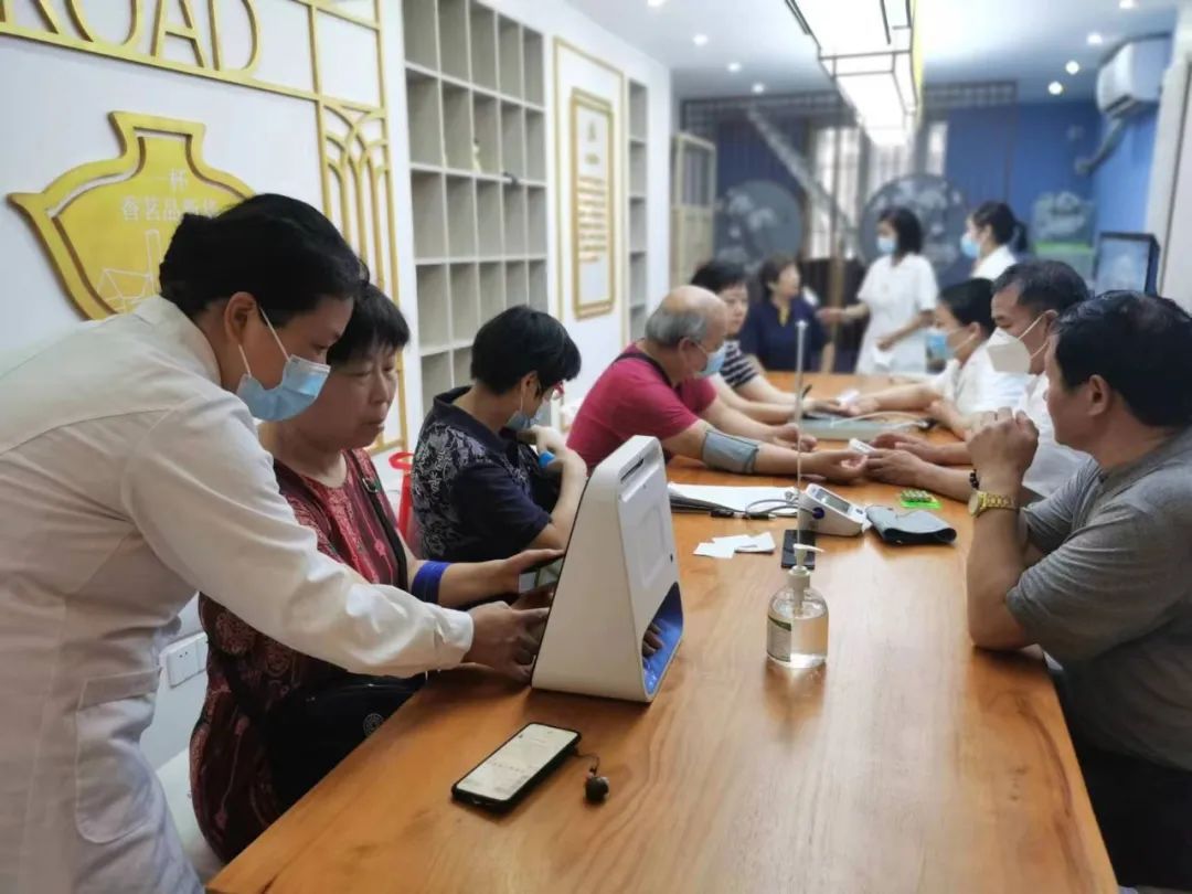 每周三，新长宁慧生活“悦茶坊”都将开展中医问诊活动_上海长宁_新民网