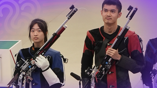 中国队夺得亚运会射击混合团体10米气步枪金牌