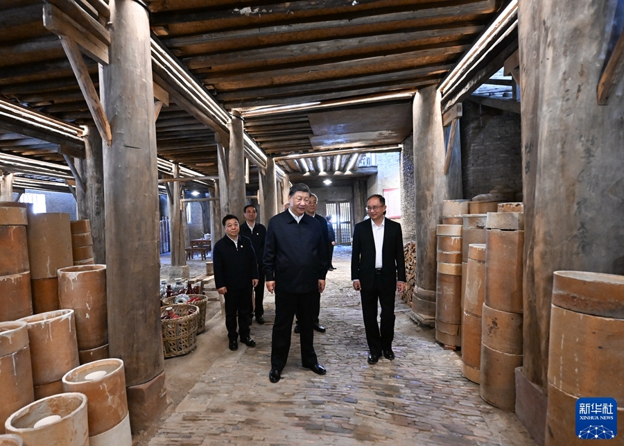 习近平在江西考察时强调 解放思想开拓进取扬长补短固本兴新 奋力谱写中国式现代化江西篇章_新民时政_新民网