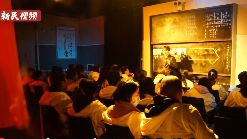 视频 | 沪上女法医沉浸剧场上演警务公开课