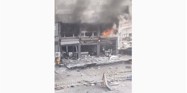 江苏淮安一餐厅发生燃爆，2人受伤