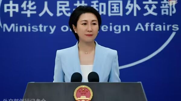 外交部：中国政府对于火灾造成中方人员重大伤亡高度重视
