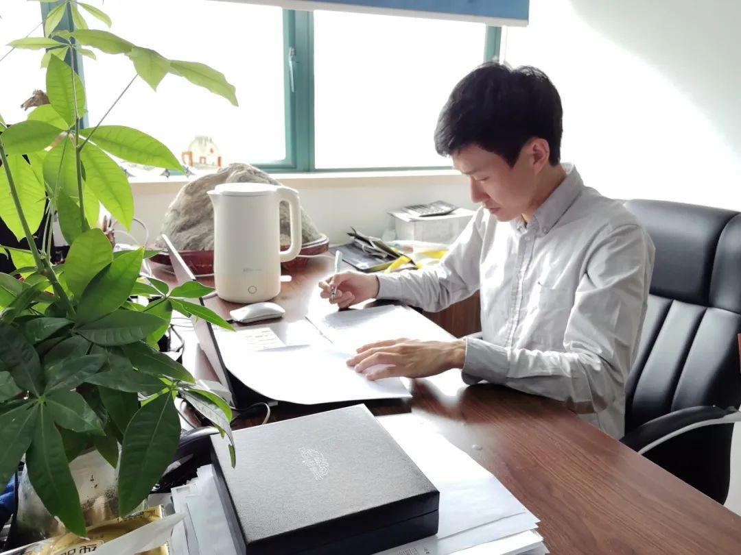 “英雄”再归来，“新”潮澎湃! 中华老字号何以又新？_上海普陀_新民网
