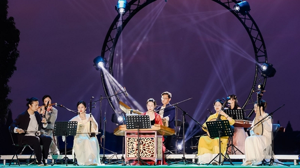 2024“上海之夏 最江南·青浦金泽水乡音乐节”落幕，让国乐在江南水乡缓缓流淌进观众的心中