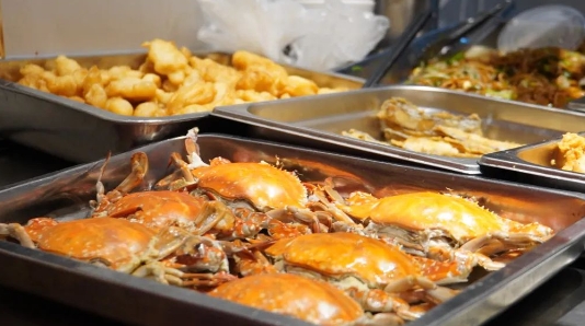 上海这家社区食堂菜品又上新，都是阿拉喜欢的中秋好咪道