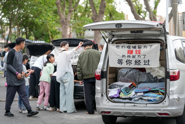 美食美景音乐秀 金山卫镇这里人气爆棚