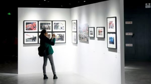 聚焦“我们的城市”，2024上海国际摄影节开幕